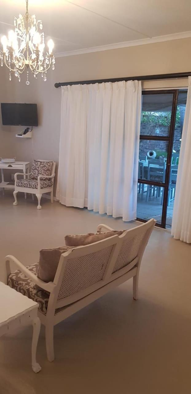 Mulberry Place Крадък Екстериор снимка