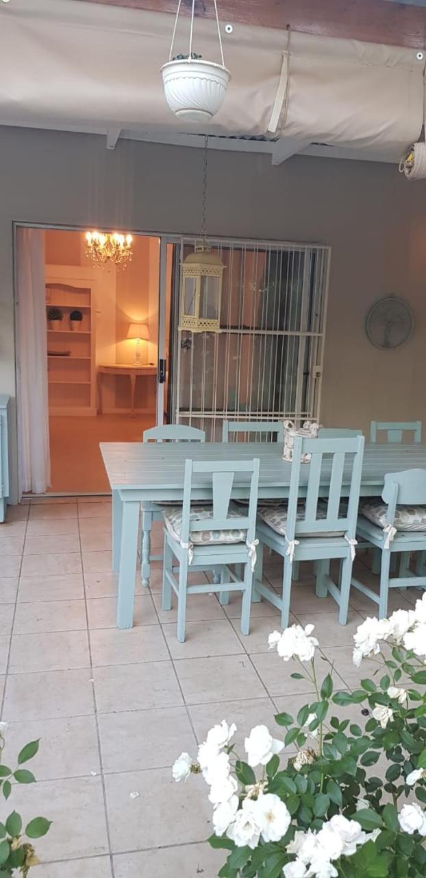 Mulberry Place Крадък Екстериор снимка
